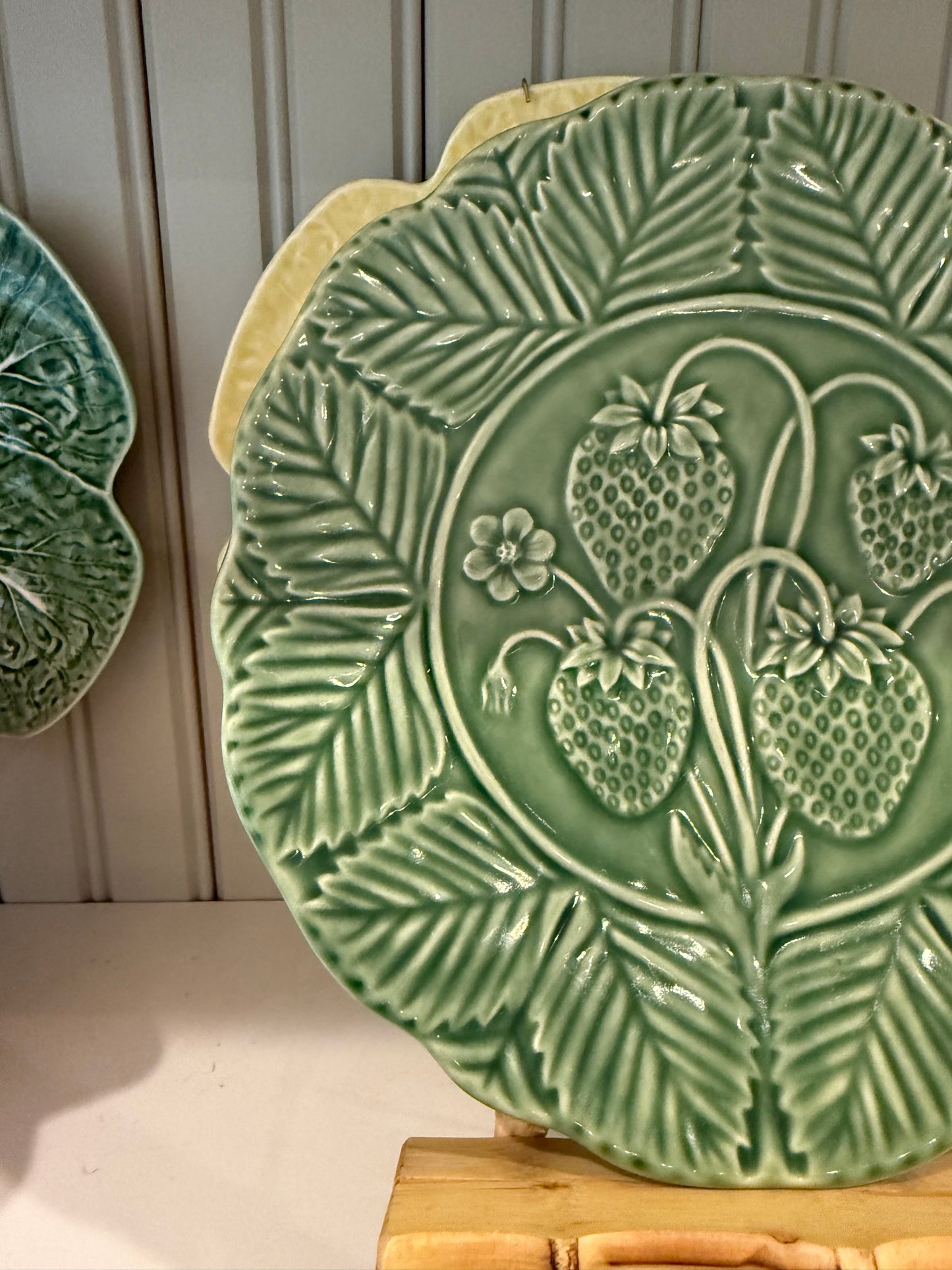 Vintage Bordallo Pinheiro Strawberries Green Luncheon Plate