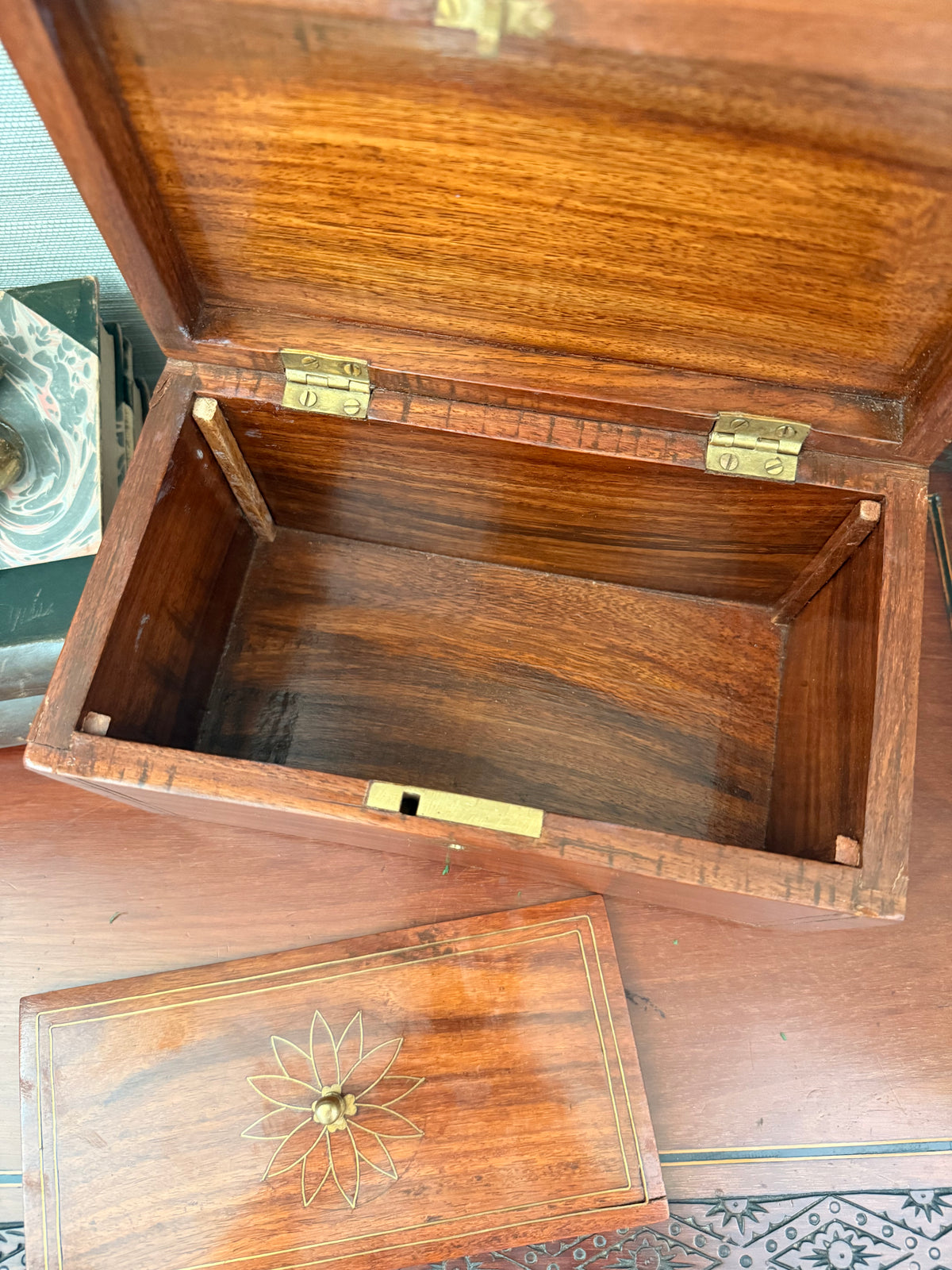 Antique English Mahogany Tea Caddy, Brass Inlay