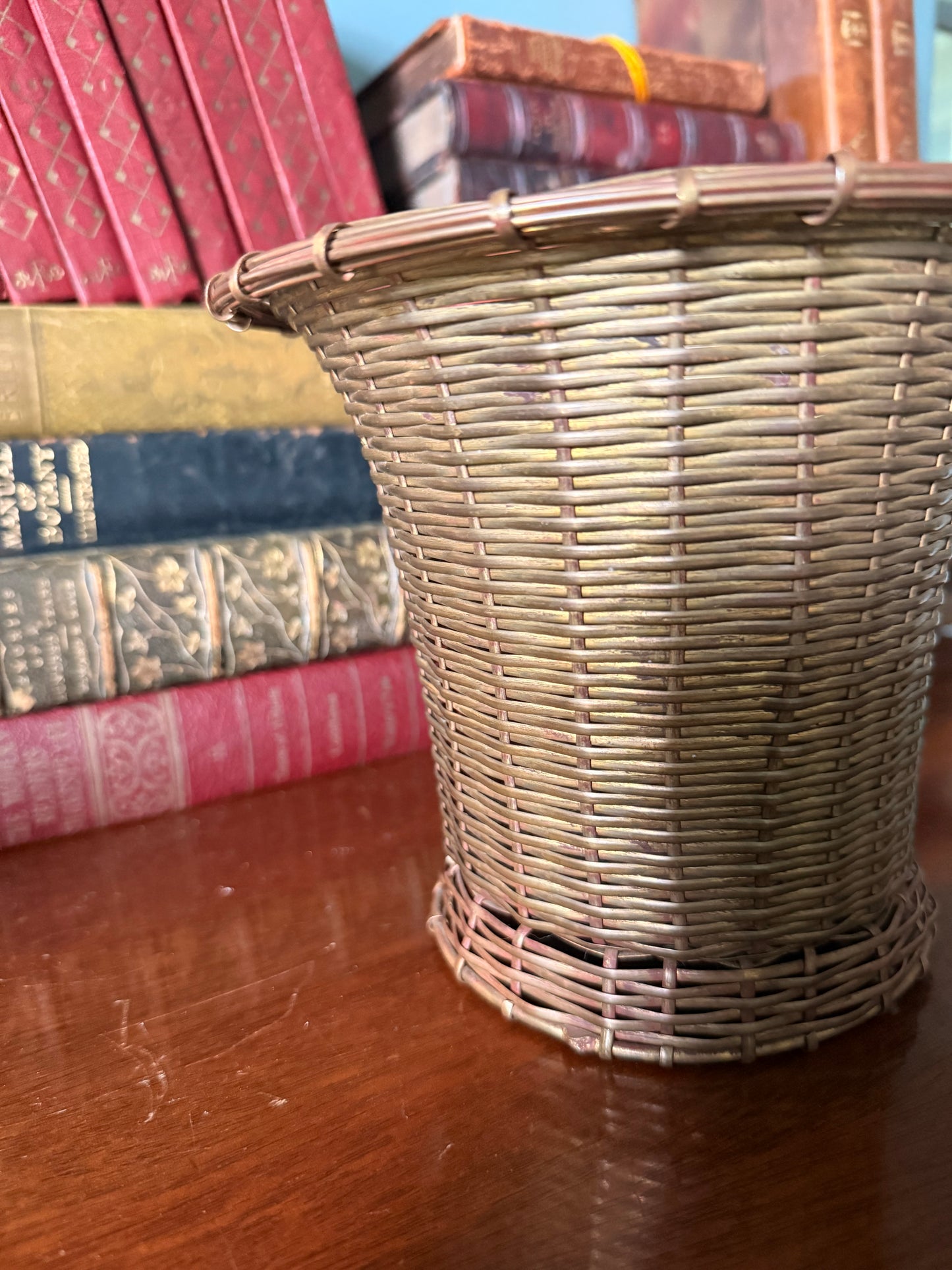 Brass Fluted Columnar Basket Planter