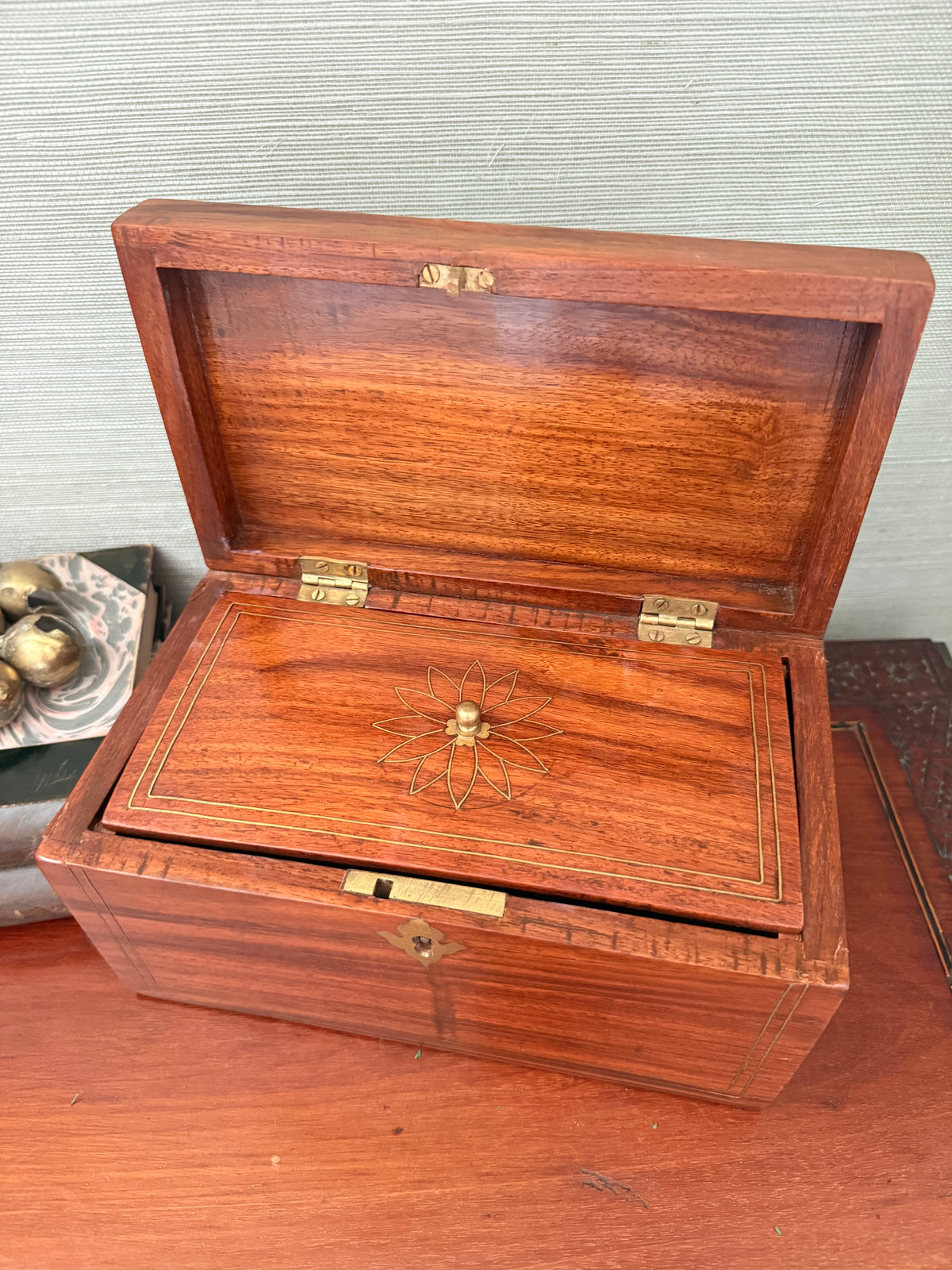 Antique English Mahogany Tea Caddy, Brass Inlay