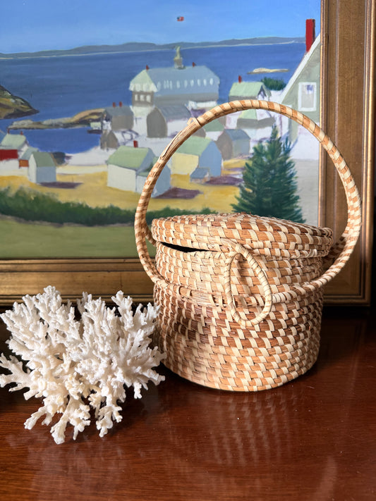 Sweetgrass and Pine Gullah Lidded Basket