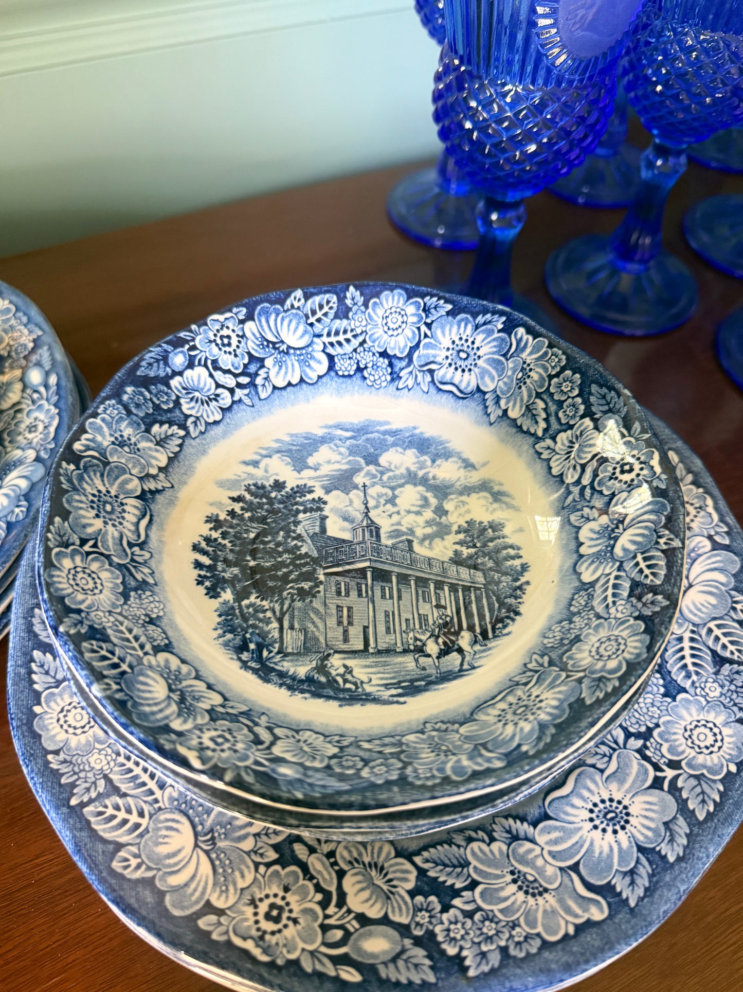 Liberty Blue Mount Vernon Coupe Cereal Bowls