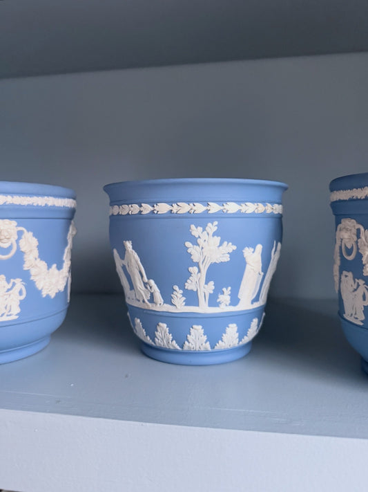 Wedgwood Jasperware Cream on Lavender Cachepot